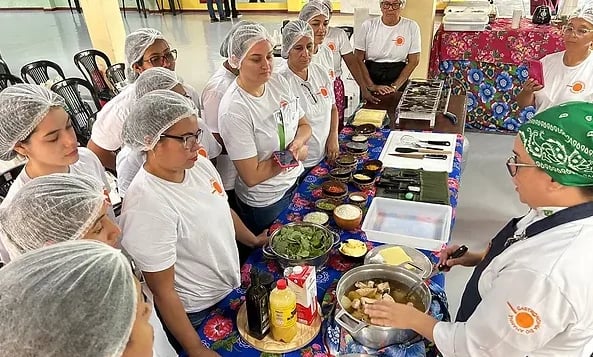 UNINDO CULINÁRIA E EMPREENDEDORISMO, PROJETO FORMOU MAIS DE 300 PESSOAS EM BARCARENA E ABAETETUBA