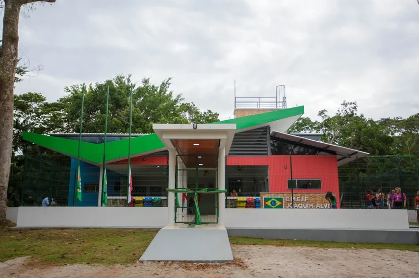BARCARENA GANHA DUAS NOVAS ESCOLAS MODERNAS