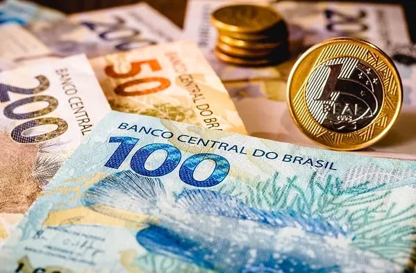 SALÁRIO MÍNIMO AJUSTADO PARA R$ 1.412 A PARTIR DE JANEIRO