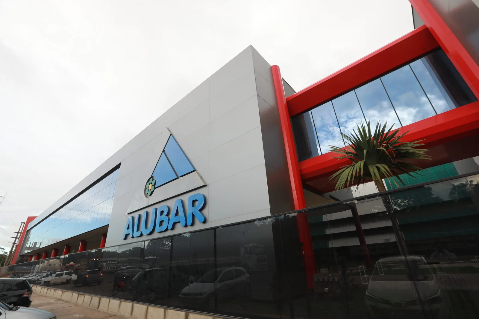 ALUBAR ADOTA GÁS NATURAL PARA AMPLIAR SUSTENTABILIDADE E EFICIÊNCIA