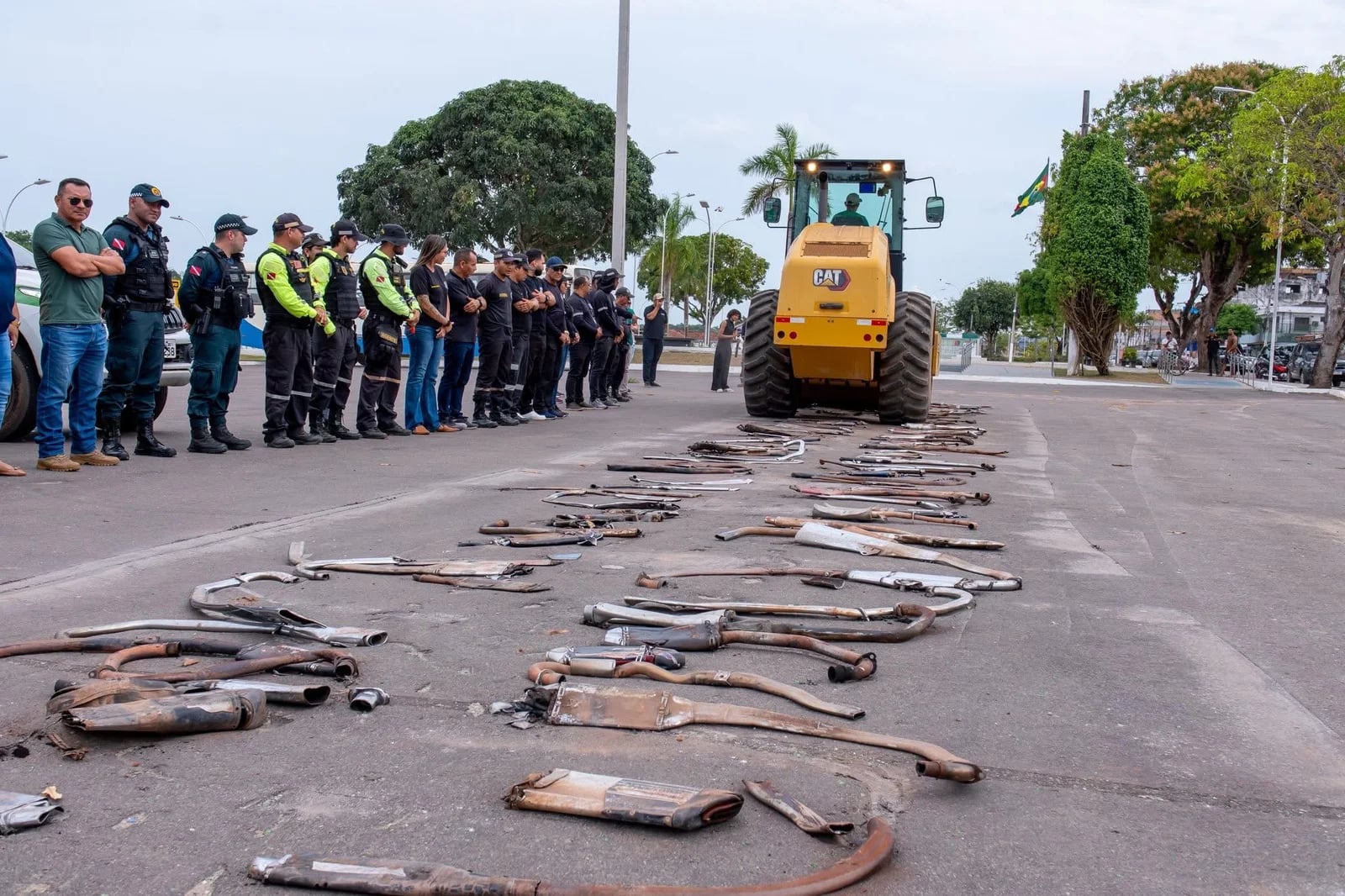 MAIS DE 150 DESCARGAS ADULTERADAS SÃO DESTRUÍDAS EM BARCARENA DURANTE AÇÕES DO DEMUTRAN