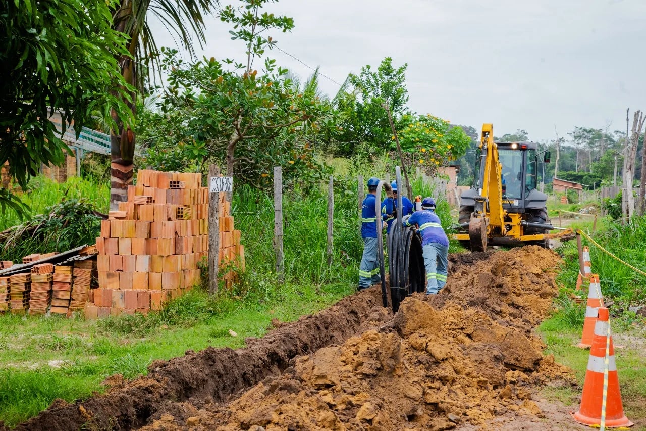 PROGRAMA TRATA BEM BARCARENA LEVA OBRAS DE ÁGUA E ESGOTO A 11 BAIRROS