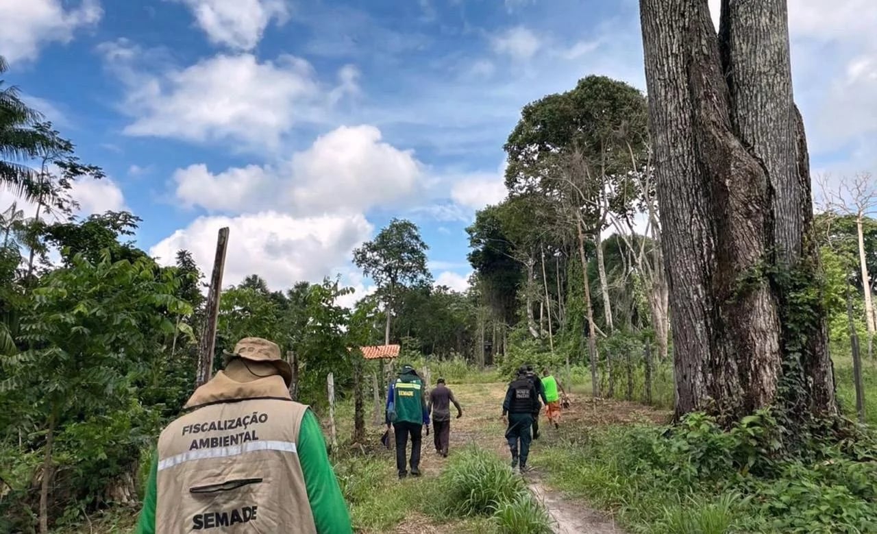 AÇÃO CONJUNTA IMPEDE AVANÇO DE OCUPAÇÃO IRREGULAR EM ÁREA PÚBLICA NA VILA DOS CABANOS