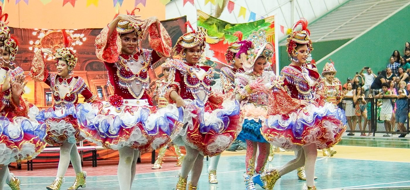 Quadrilhas deram um verdadeiro espetáculo cultural